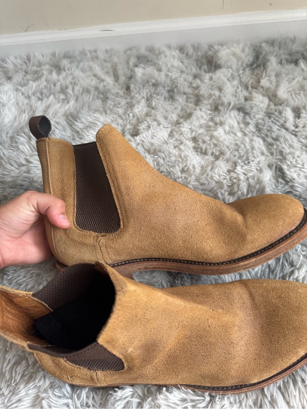 Men's Frye Tan Suede Chelsea Boots - Classic Slip-On Style - Picture 3 of 7